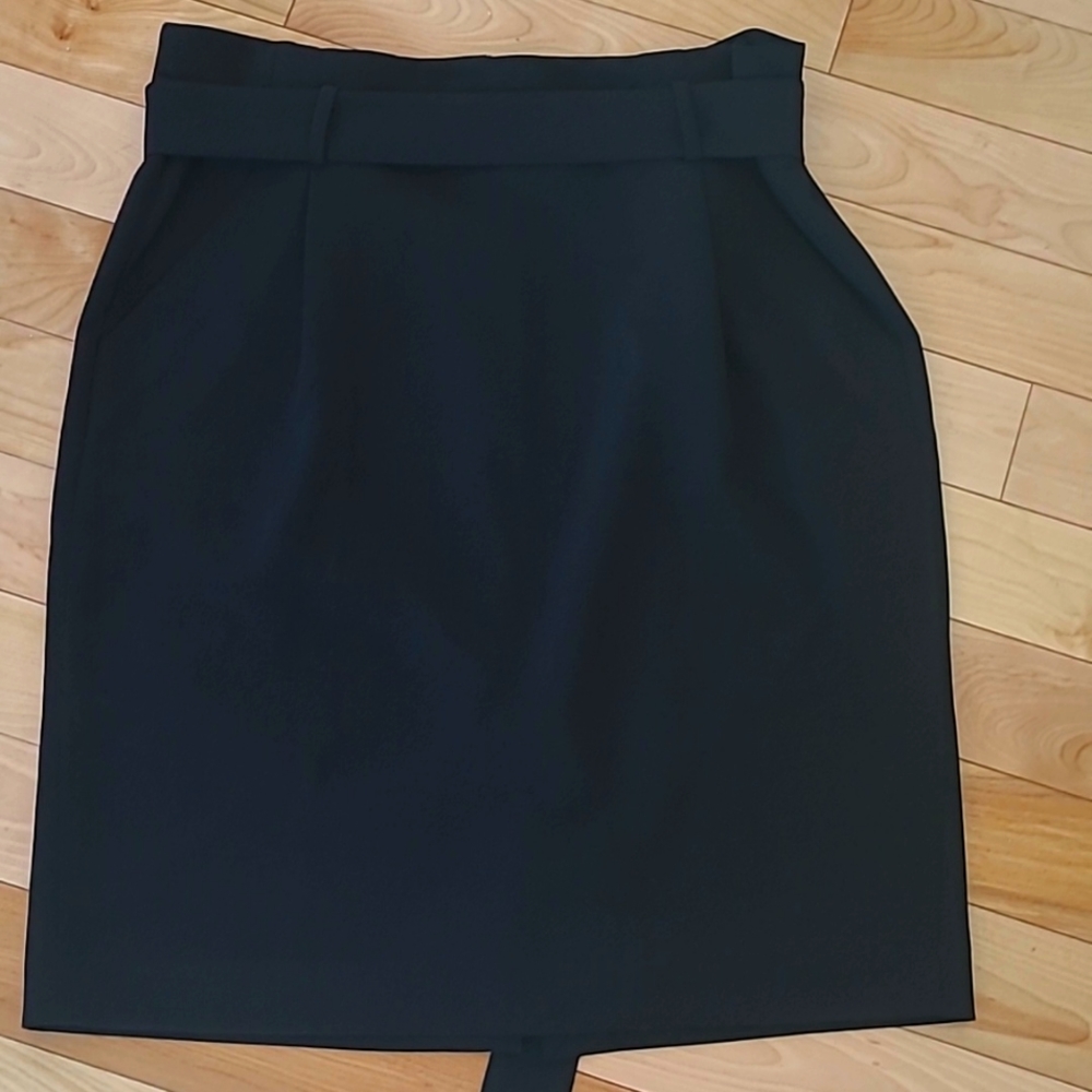 Skirt midi full line by simons contemporaine zize 14